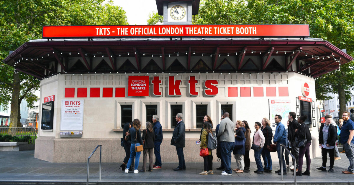 https://leicestersquare.london/content/images/_1200x630_crop_center-center_82_none/1.-TKTS-The-Official-London-Theatre-Ticket-Booth-19.jpg?mtime=1713524663