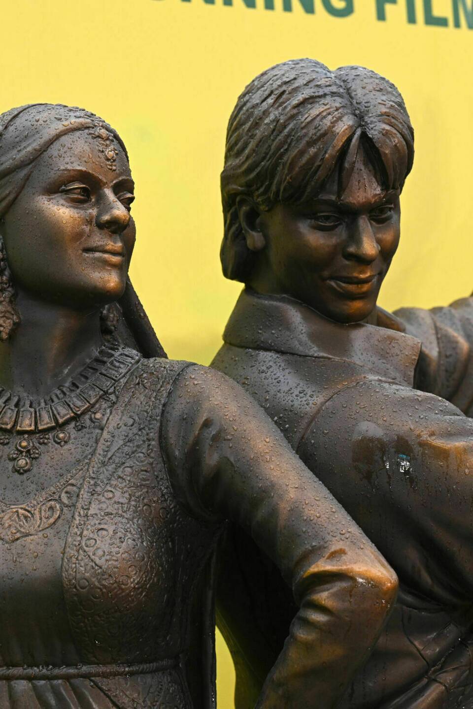 DDLJ Statue Unveil SITS Leicester Square